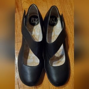 Fly London Mary Jane